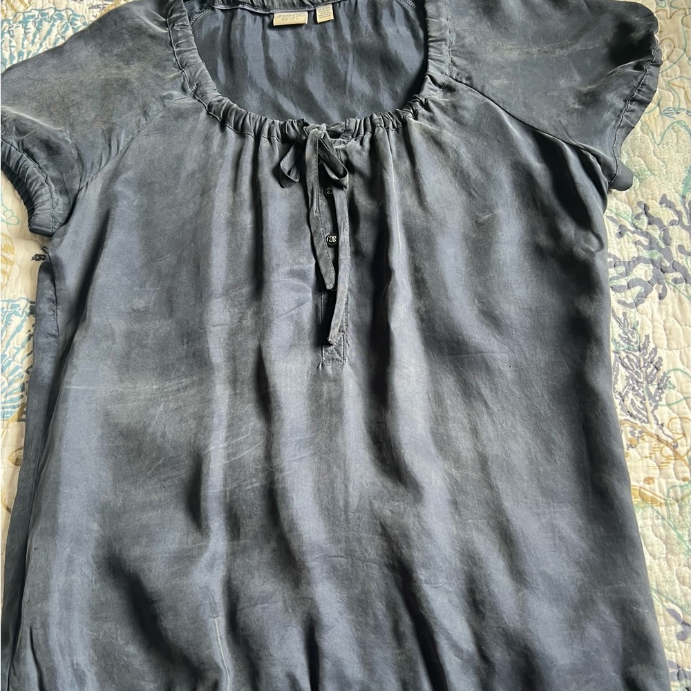 Navy top